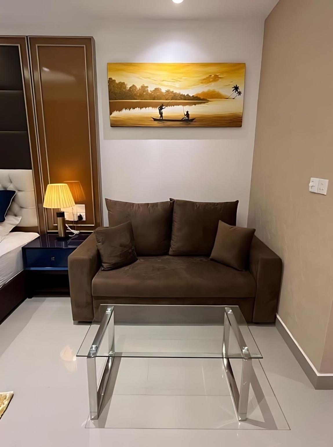 Negombo Ocean Breeze - Bliss On The Beach Luxury Apartments By Serendib Vacation المظهر الخارجي الصورة