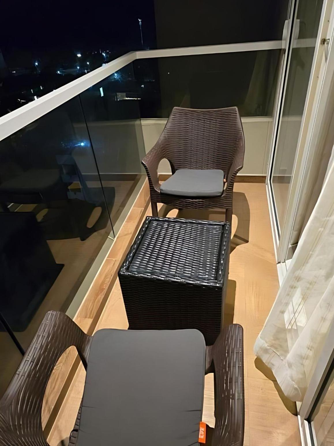 Negombo Ocean Breeze - Bliss On The Beach Luxury Apartments By Serendib Vacation المظهر الخارجي الصورة
