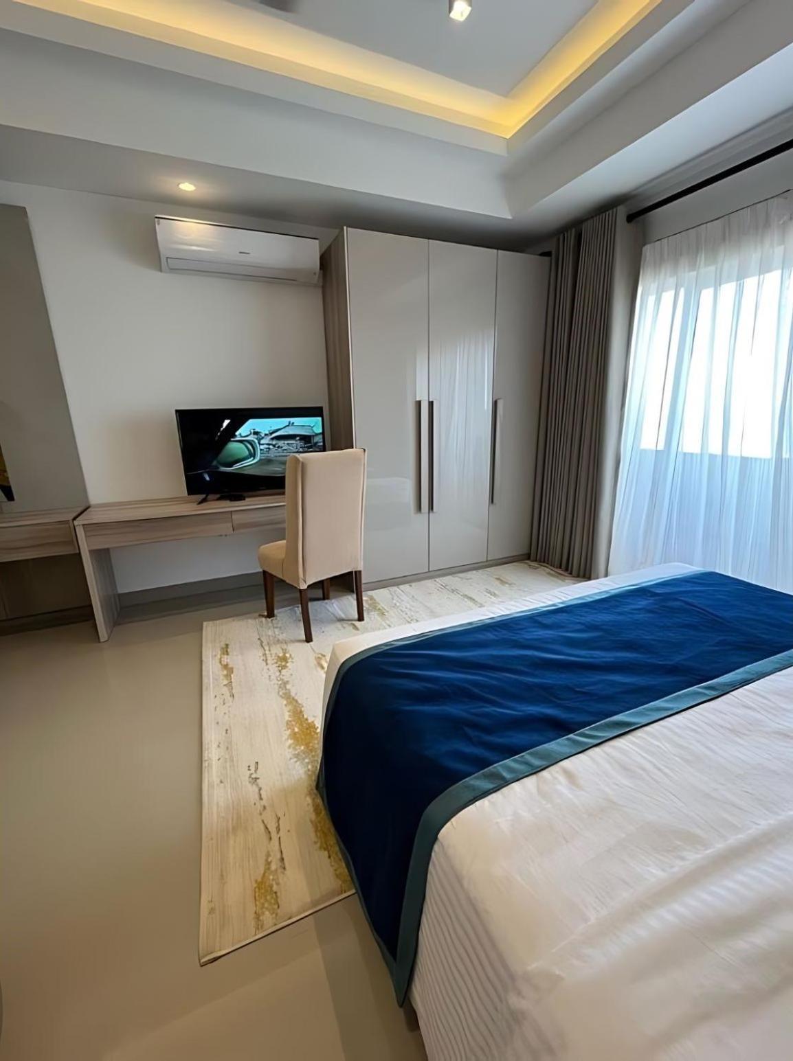 Negombo Ocean Breeze - Bliss On The Beach Luxury Apartments By Serendib Vacation المظهر الخارجي الصورة
