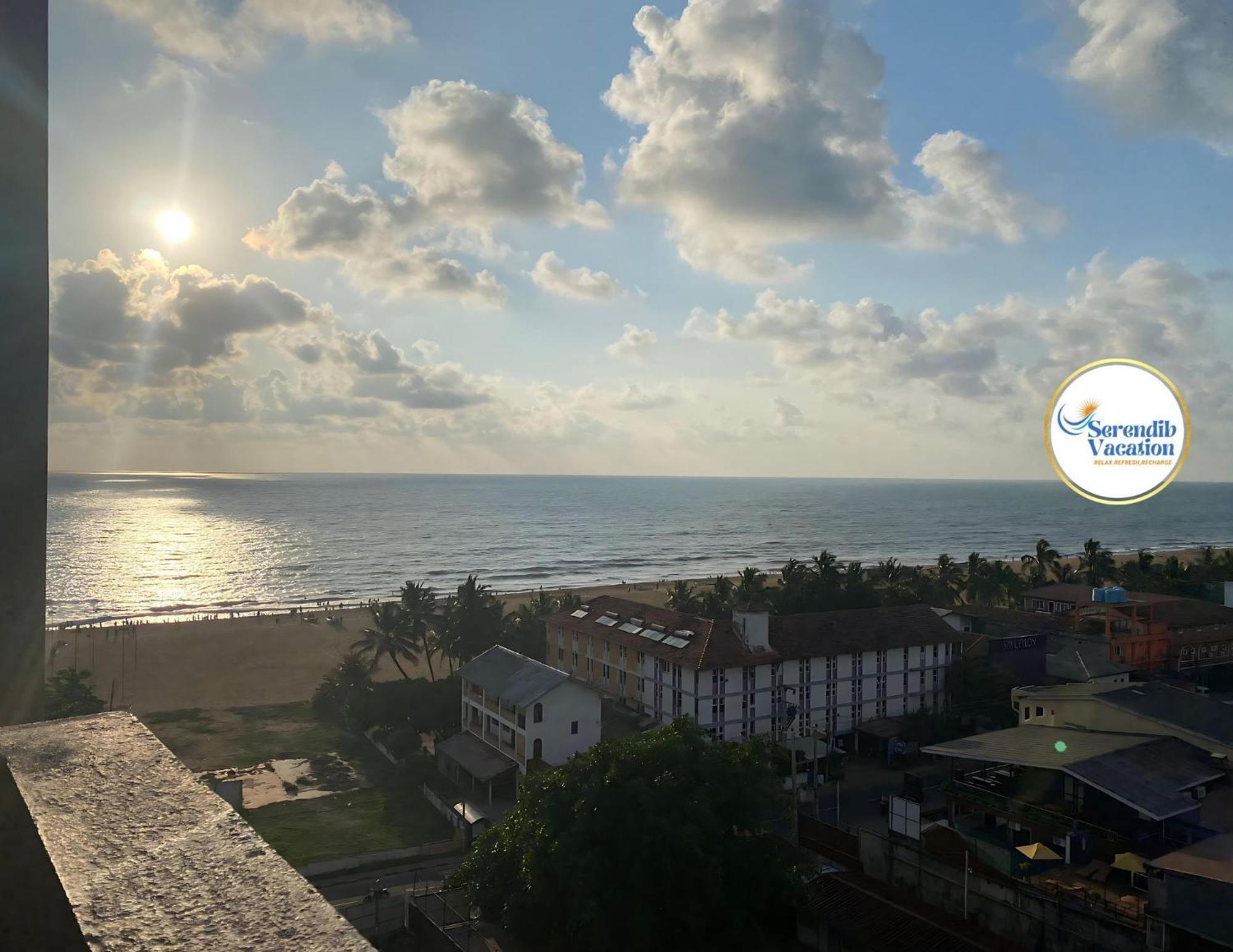 Negombo Ocean Breeze - Bliss On The Beach Luxury Apartments By Serendib Vacation المظهر الخارجي الصورة