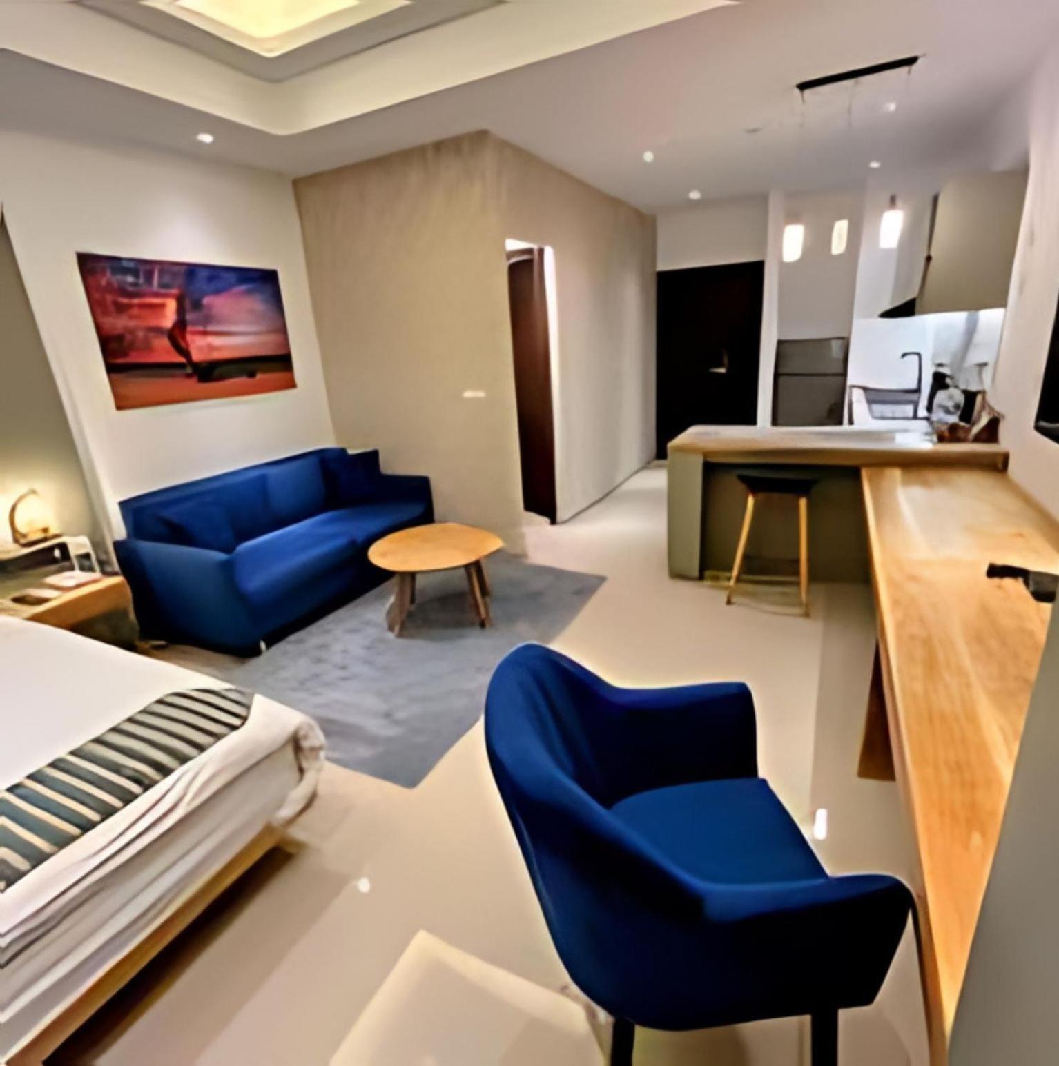 Negombo Ocean Breeze - Bliss On The Beach Luxury Apartments By Serendib Vacation المظهر الخارجي الصورة