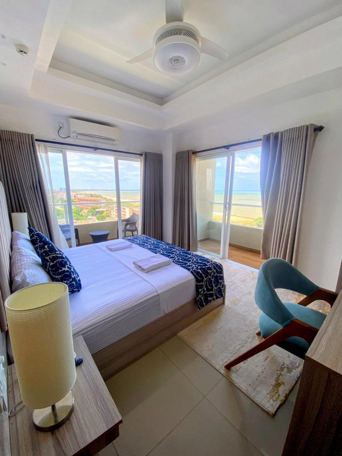 Negombo Ocean Breeze - Bliss On The Beach Luxury Apartments By Serendib Vacation المظهر الخارجي الصورة